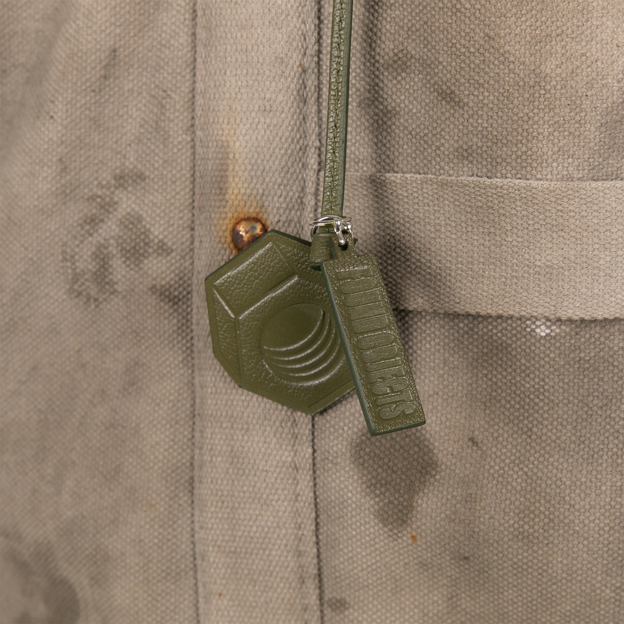 Bell Bag Dark Green Detail